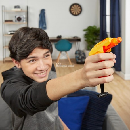 HASBRO – NERF - PISTOLET WYRZUTNIA - ZOMBIE STRIKE – NAILBITER ZOOM & DOOM - E6163 HASBRO – NERF - PISTOLET WYRZUTNIA - ZOMBIE STRIKE – NAILBITER ZOOM & DOOM - E6163